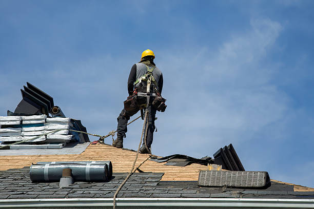 Professional Roofing technician working in Vardaman, MS